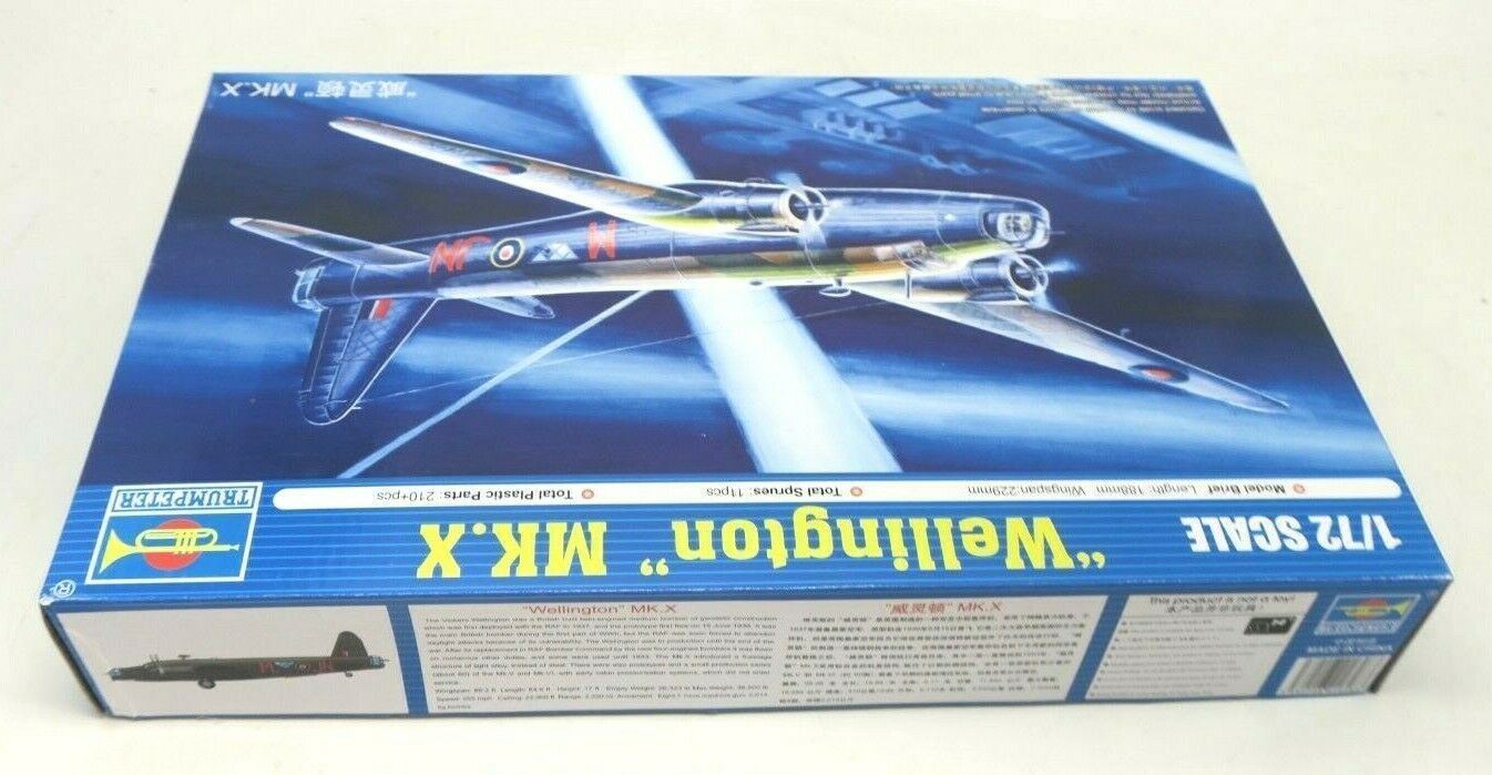 Trumpeter 1/72 Wellington Mk.X Model Kit #01628 #1628