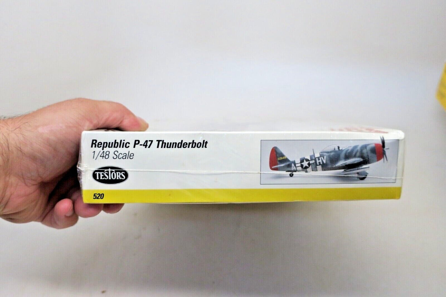 TESTOR'S 1992 #520 P-47 THUNDERBOLT 1:48 SCALE MODEL KIT