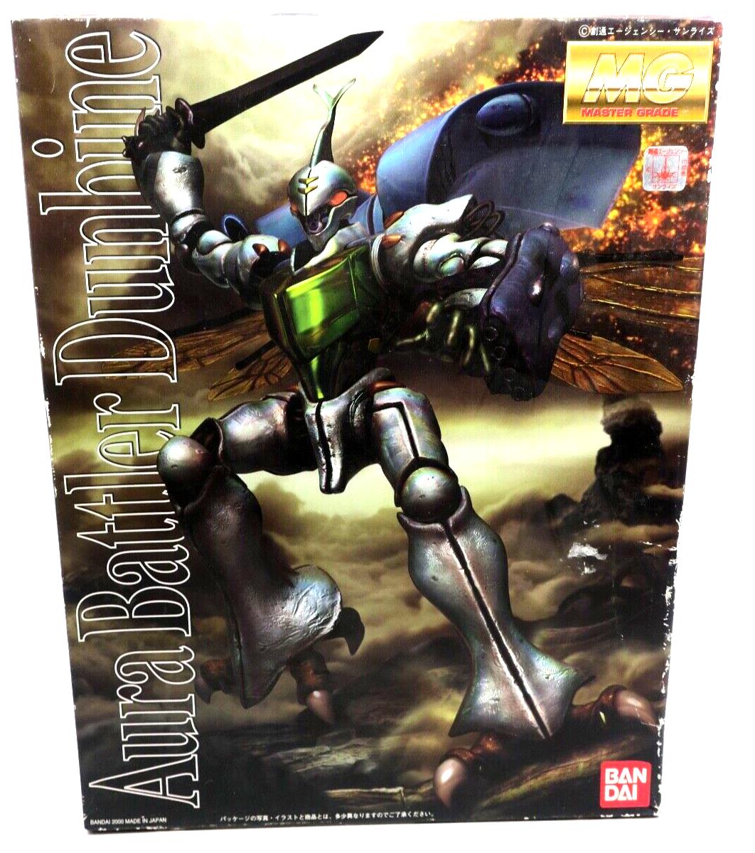 Retro Bandai Master Grade 1/35 Aura Battler Dunbine Model Kit 0077173-3500